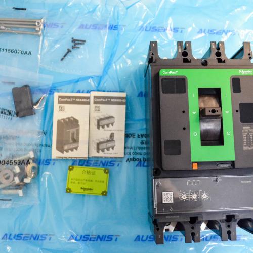 Schneider C63N32D630 Plastic Case Circuit Breaker